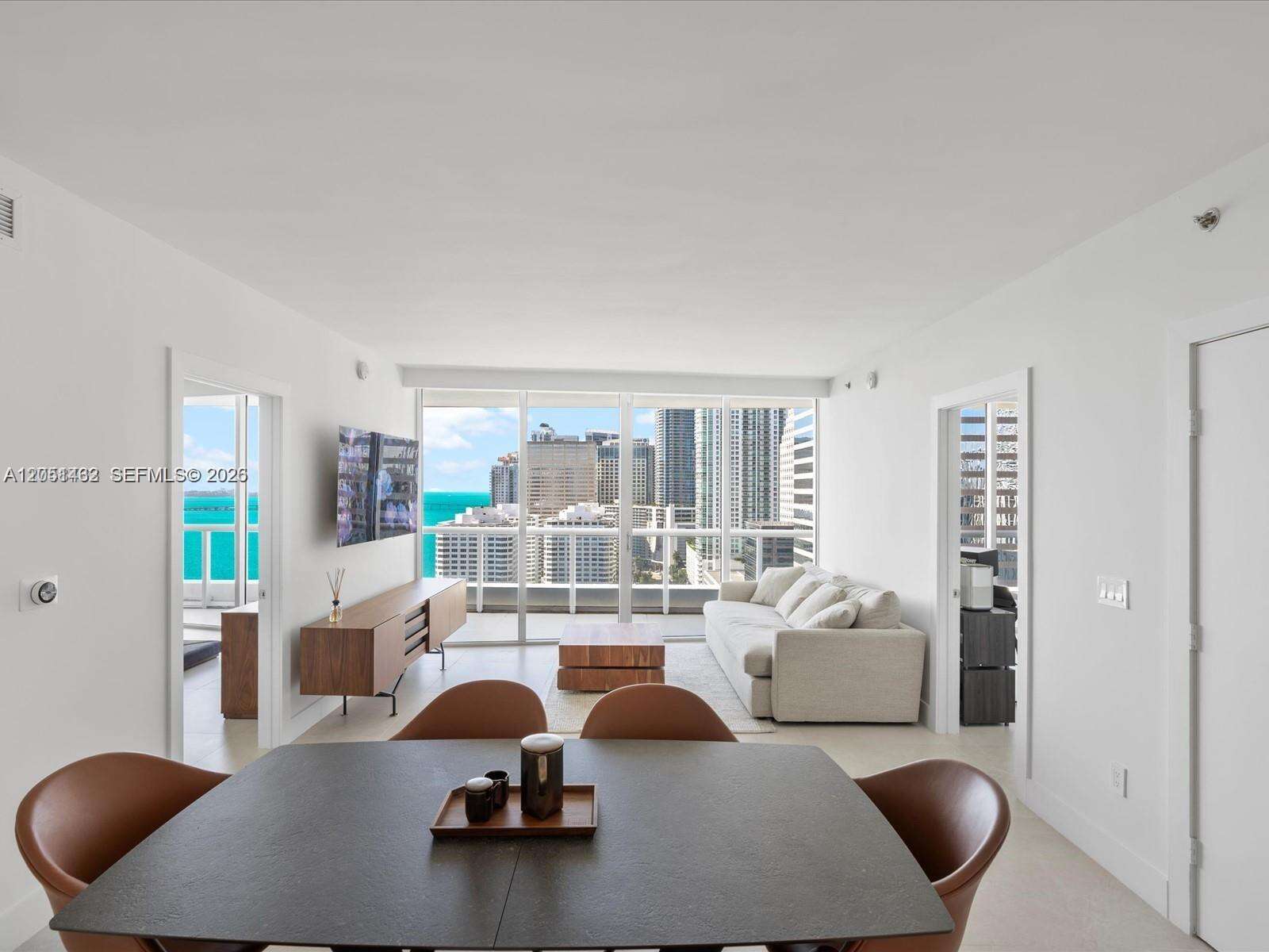 Icon Brickell 2 at 495 Brickell Ave, Miami, FL 33131 - For Rent photo 13