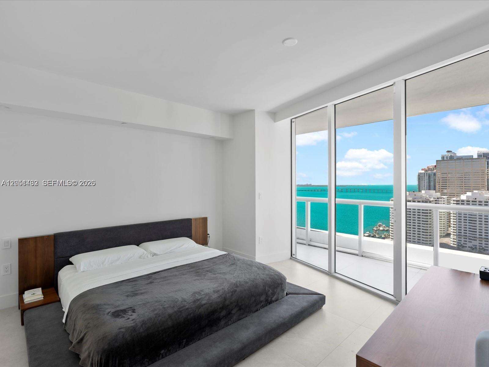 Icon Brickell 2 at 495 Brickell Ave, Miami, FL 33131 - For Rent photo 19
