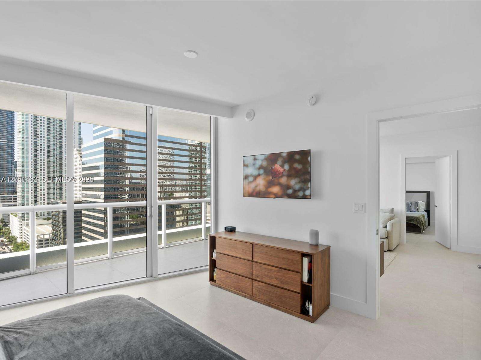Icon Brickell 2 at 495 Brickell Ave, Miami, FL 33131 - For Rent photo 21