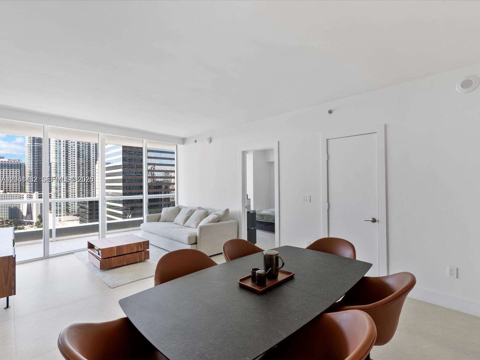 Icon Brickell 2 at 495 Brickell Ave, Miami, FL 33131 - For Rent photo 9