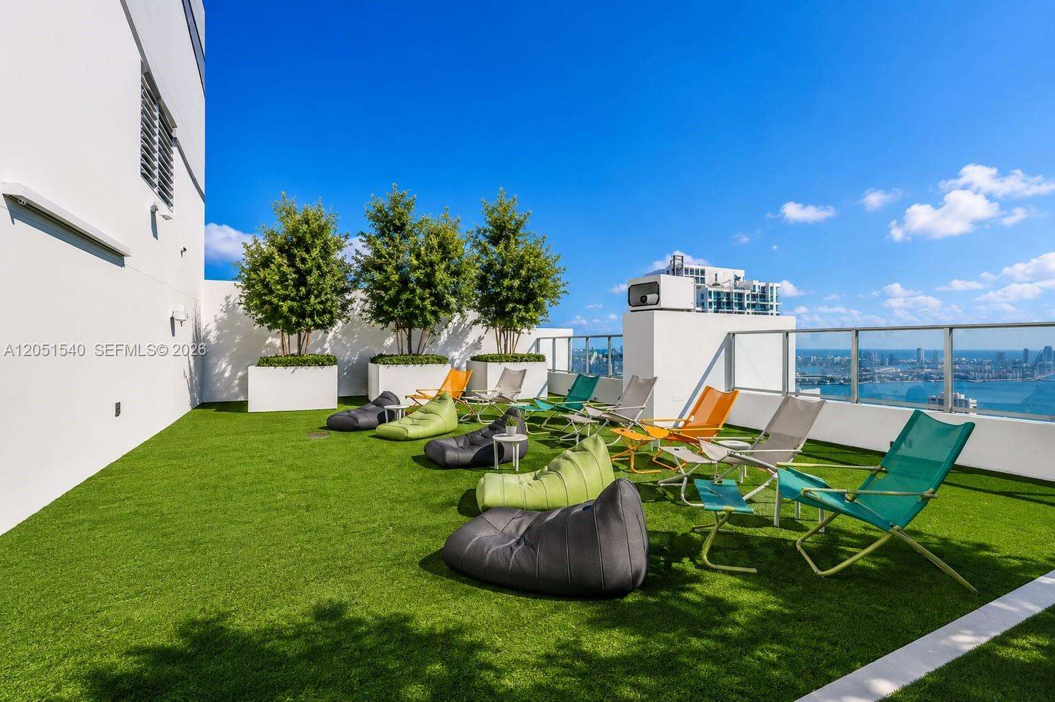 1010 Brickell at 1010 Brickell Ave, Miami, FL 33131 - For Rent photo 14