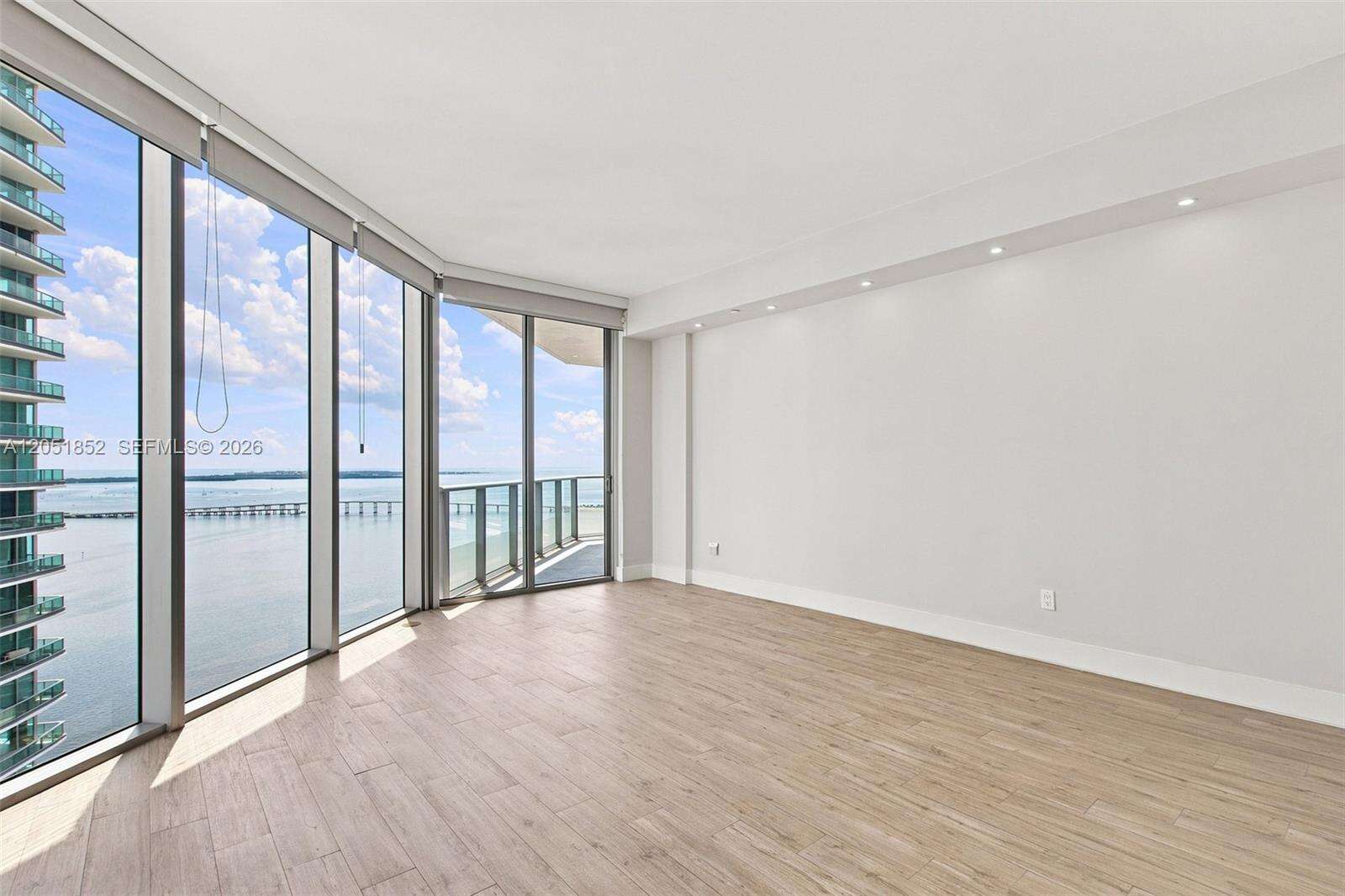 Brickell House at 1300 Brickell Bay Dr, Miami, FL 33131 - For Rent photo 22