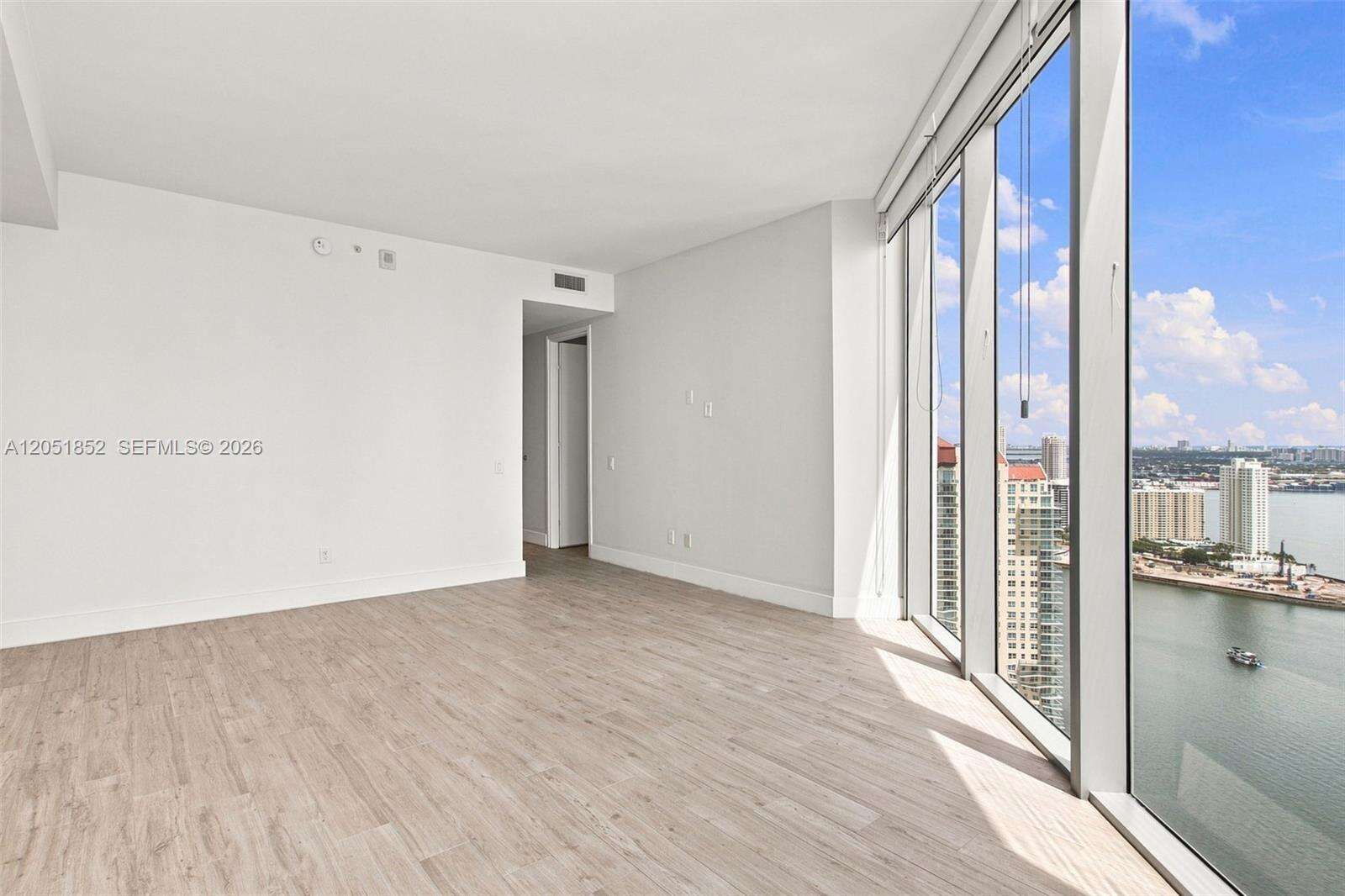 Brickell House at 1300 Brickell Bay Dr, Miami, FL 33131 - For Rent photo 24