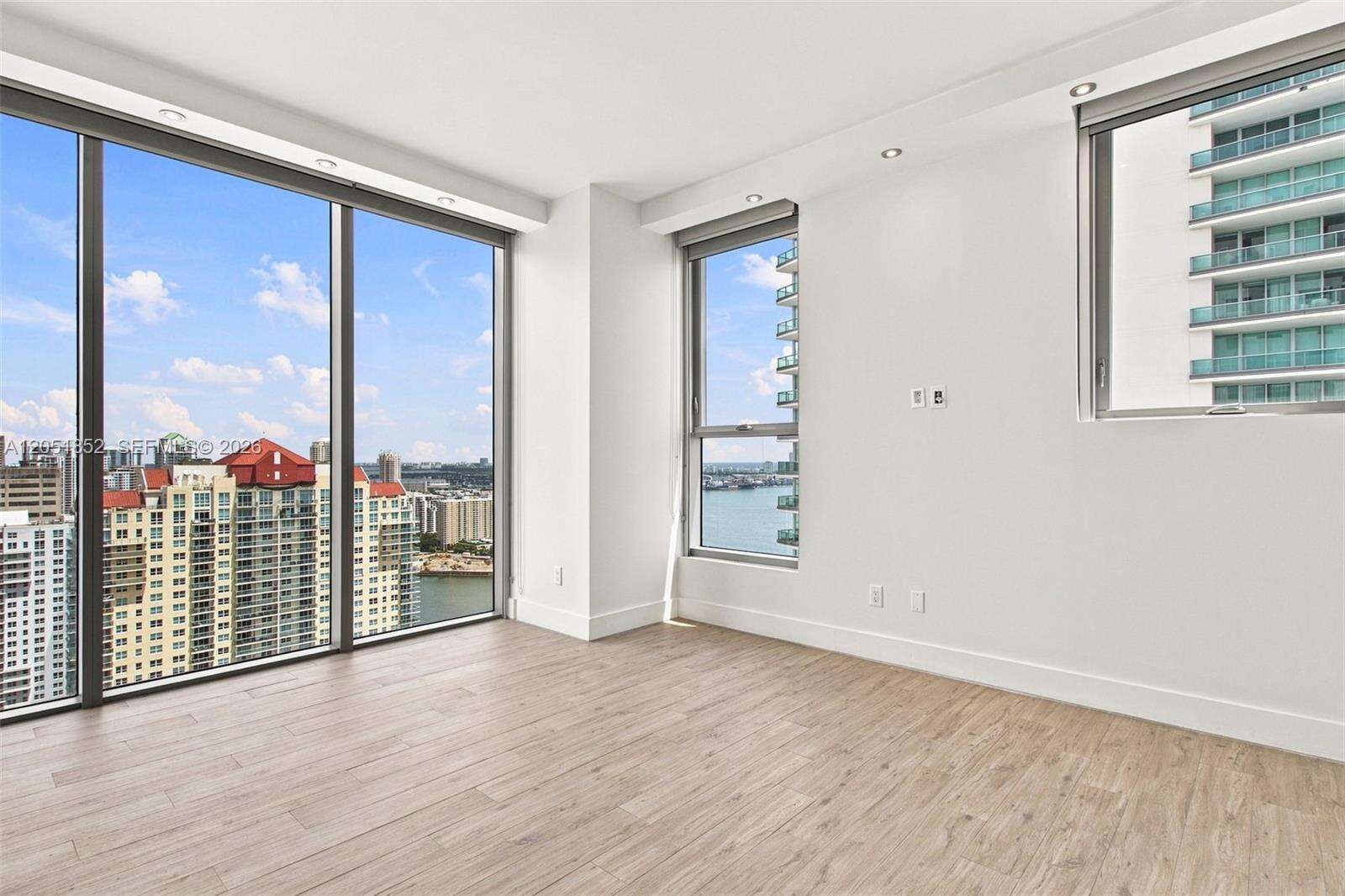 Brickell House at 1300 Brickell Bay Dr, Miami, FL 33131 - For Rent photo 30