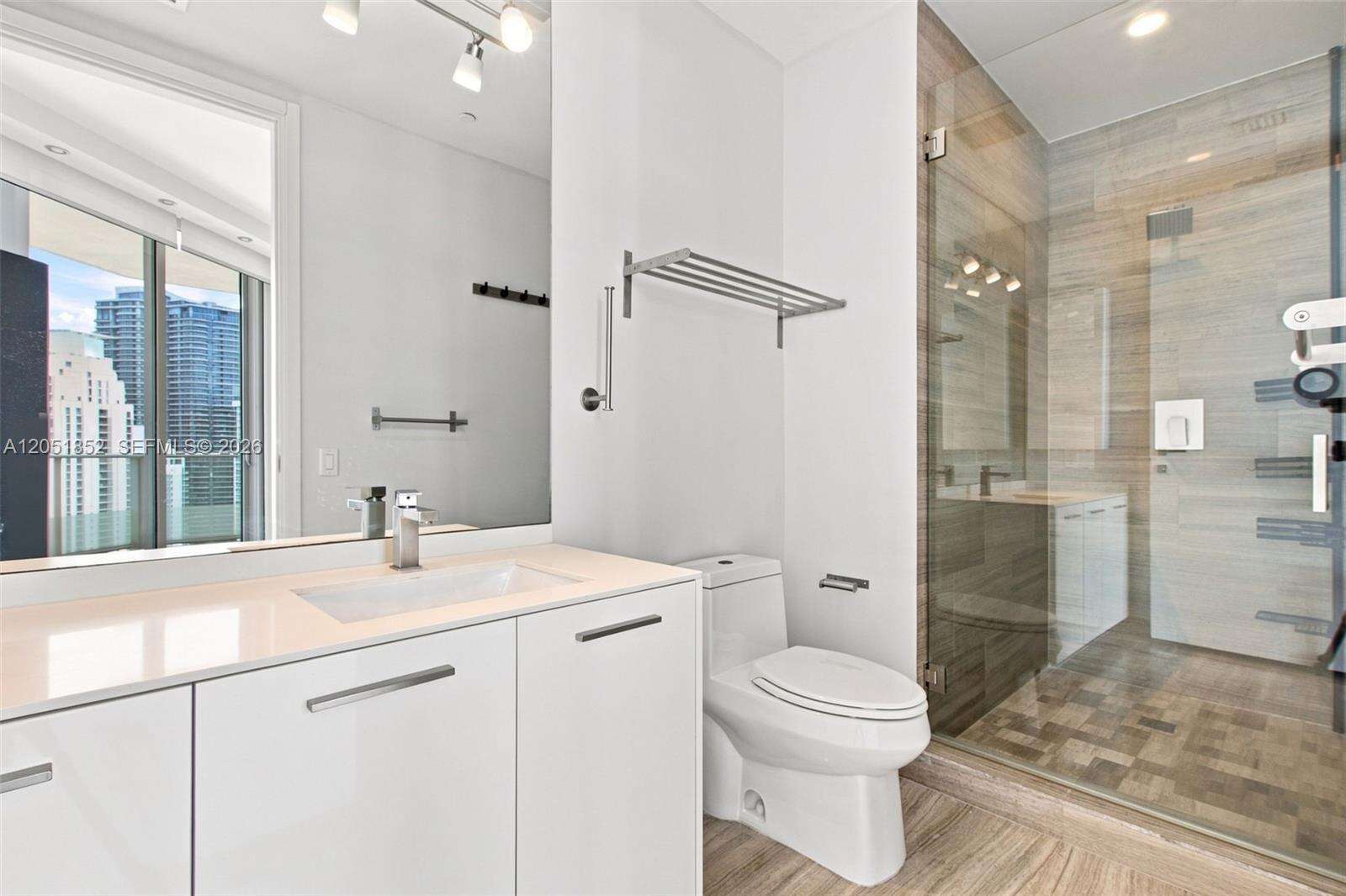 Brickell House at 1300 Brickell Bay Dr, Miami, FL 33131 - For Rent photo 33