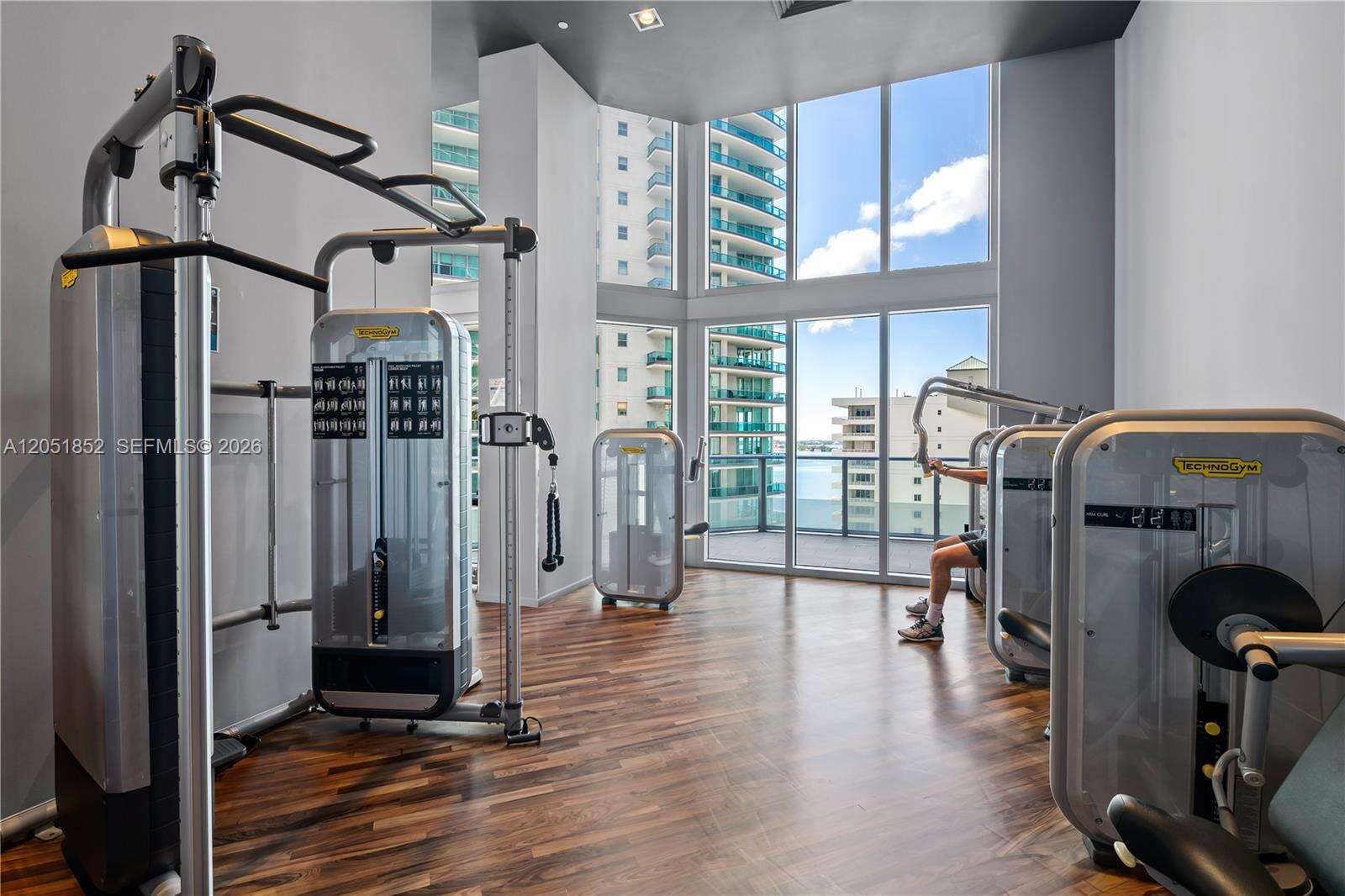 Brickell House at 1300 Brickell Bay Dr, Miami, FL 33131 - For Rent photo 38