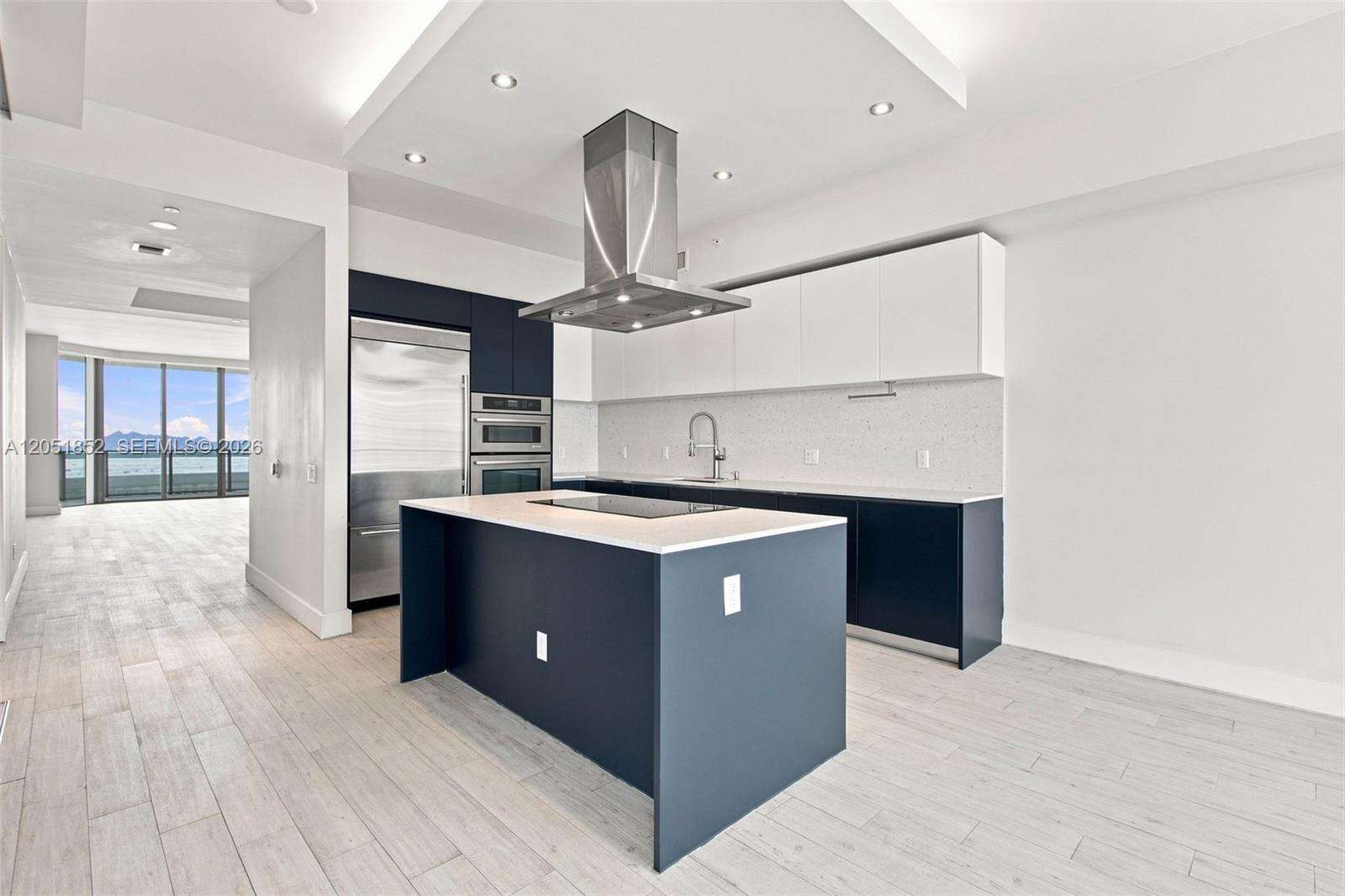 Brickell House at 1300 Brickell Bay Dr, Miami, FL 33131 - For Rent photo 7
