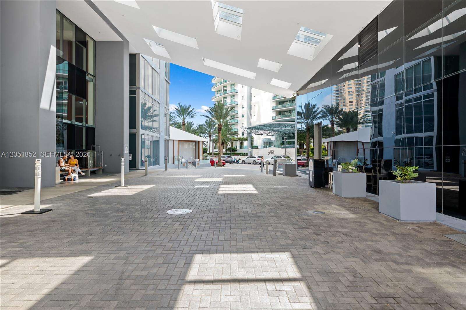 Brickell House at 1300 Brickell Bay Dr, Miami, FL 33131 - For Rent photo 82