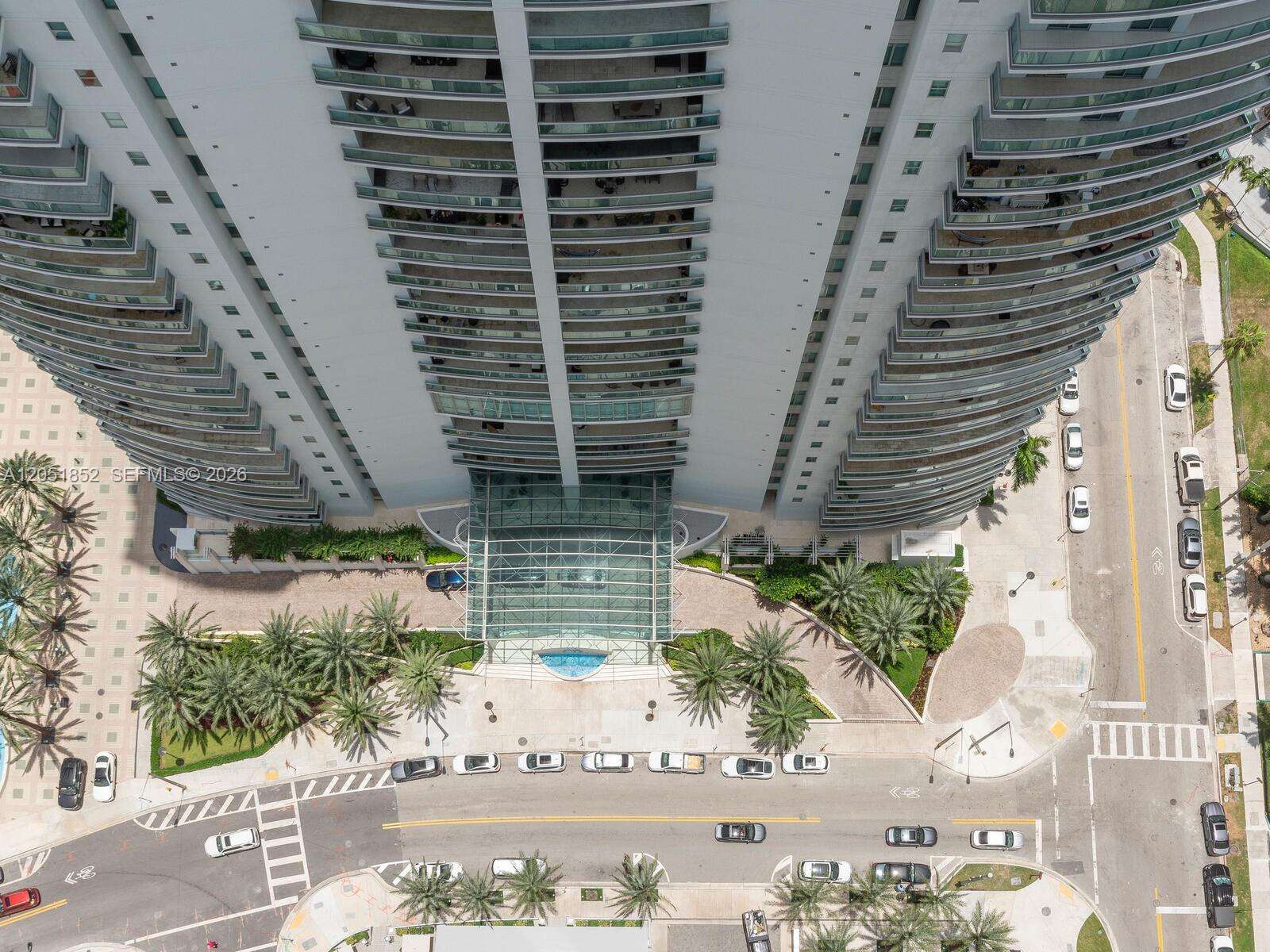 Brickell House at 1300 Brickell Bay Dr, Miami, FL 33131 - For Rent photo 84