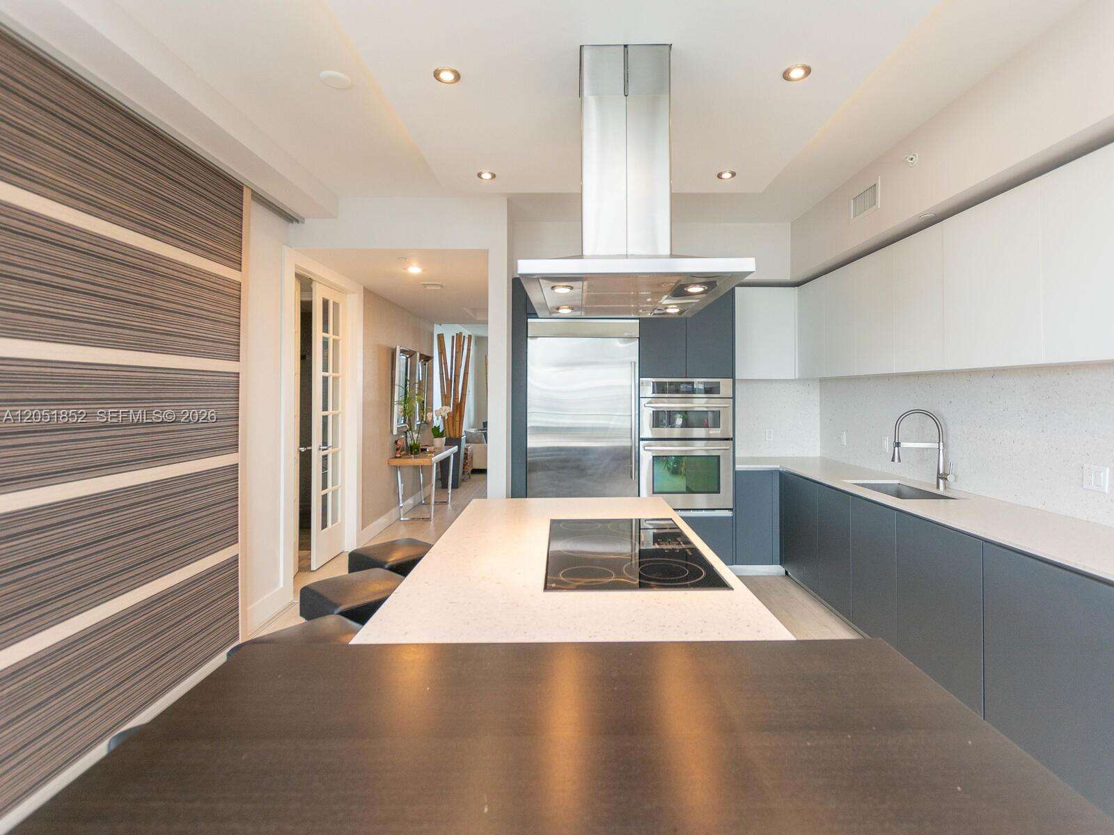 Brickell House at 1300 Brickell Bay Dr, Miami, FL 33131 - For Rent photo 10