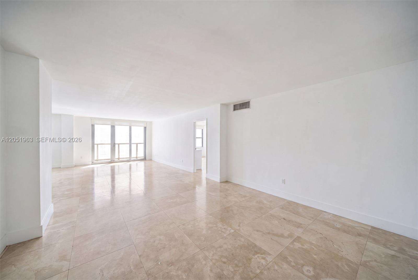 Arlen Beach at 5701 Collins Ave, Miami Beach, FL 33140 - For Rent photo 2