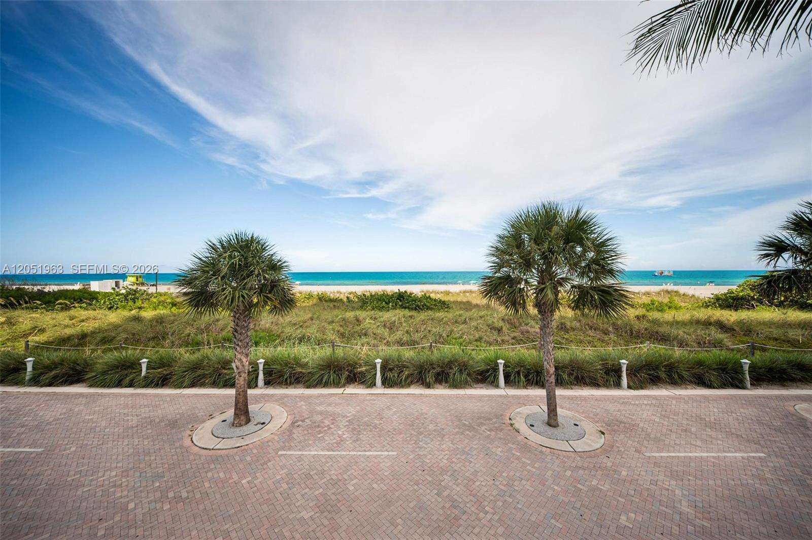 Arlen Beach at 5701 Collins Ave, Miami Beach, FL 33140 - For Rent photo 20