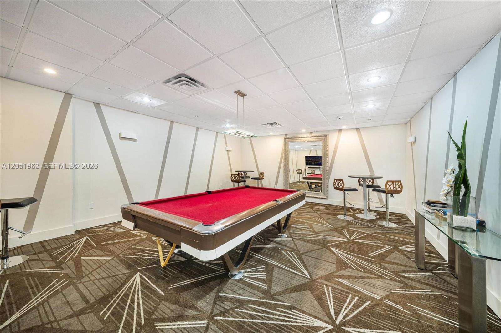 Arlen Beach at 5701 Collins Ave, Miami Beach, FL 33140 - For Rent photo 26