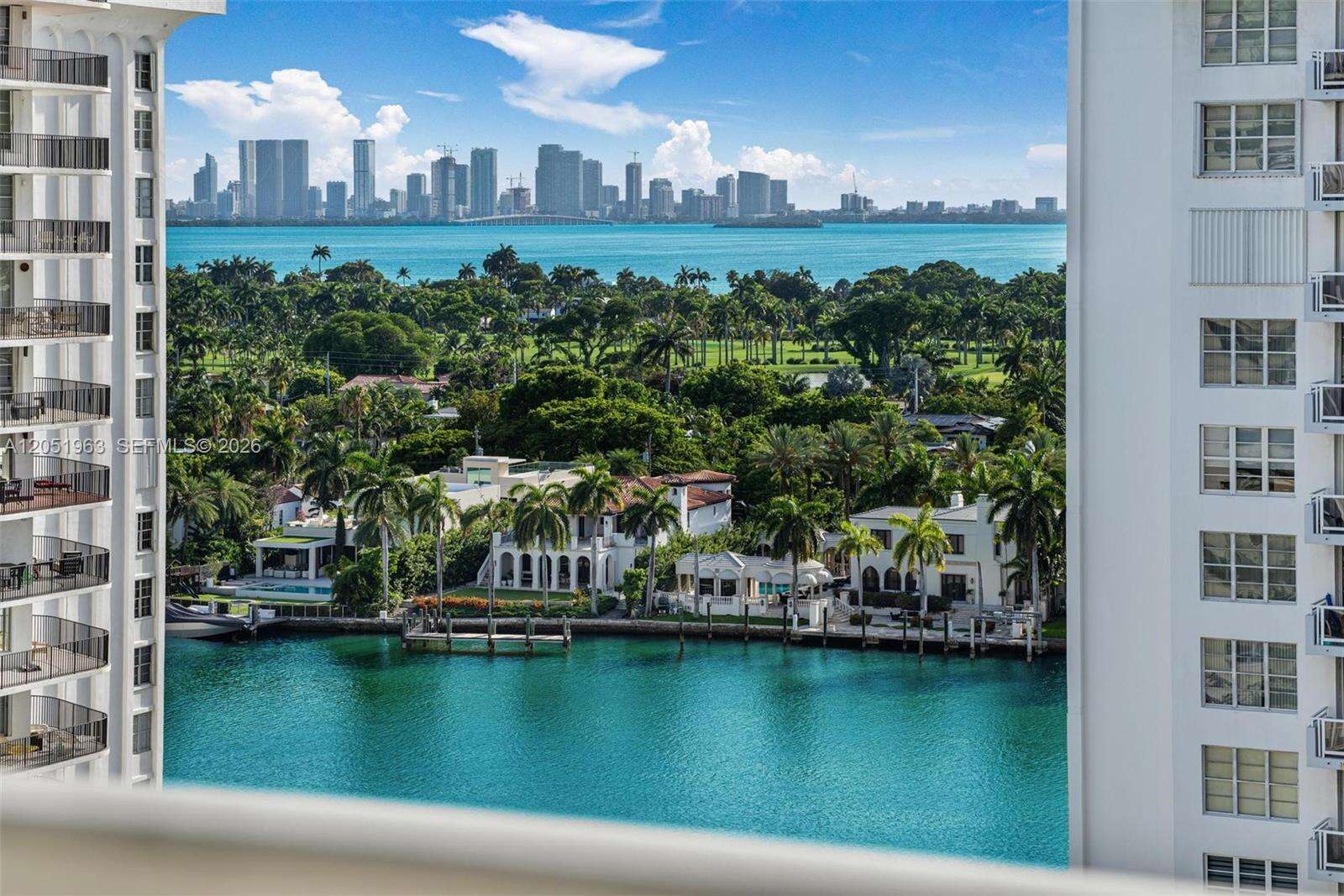 Arlen Beach at 5701 Collins Ave, Miami Beach, FL 33140 - For Rent photo 5
