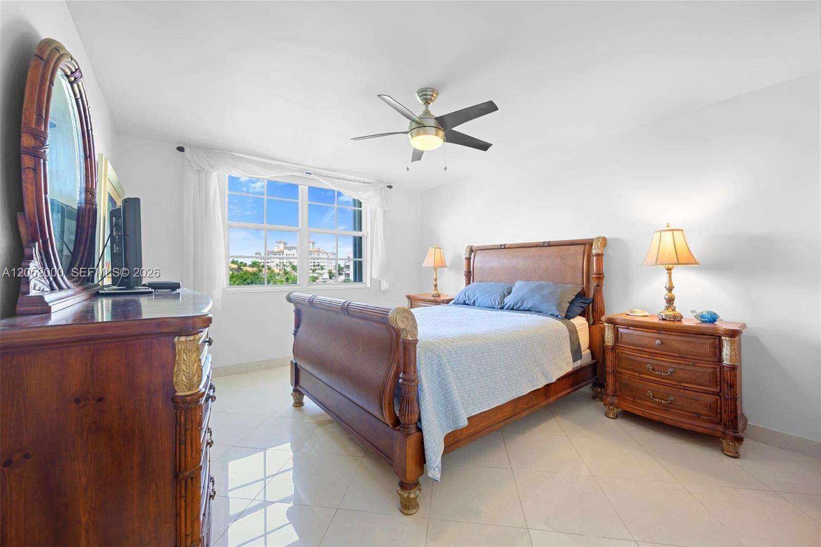 The Yacht Club At Aventura at 19999 Country Club Dr, Aventura, FL 33180 - For Rent photo 19
