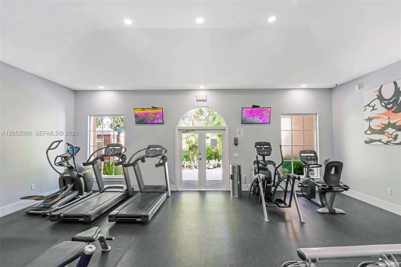 The Yacht Club At Aventura at 19999 Country Club Dr, Aventura, FL 33180 - For Rent photo 32