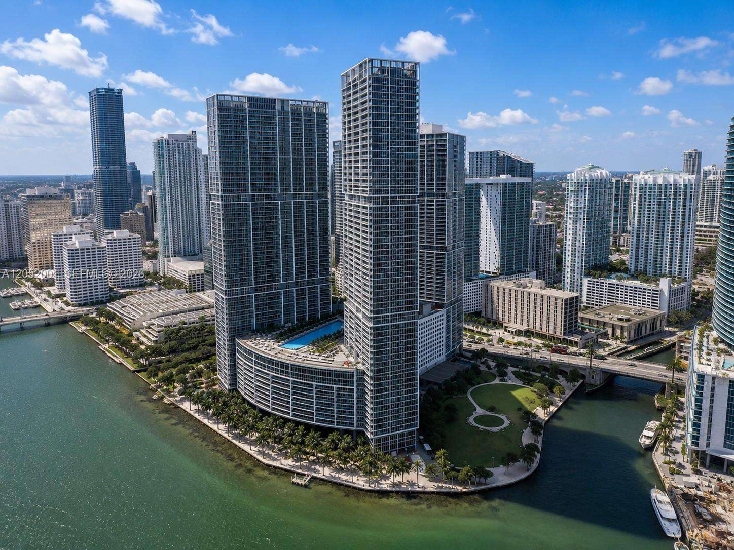 Icon Brickell 1 at 475 Brickell Ave, Miami, FL 33131 - For Rent photo 1