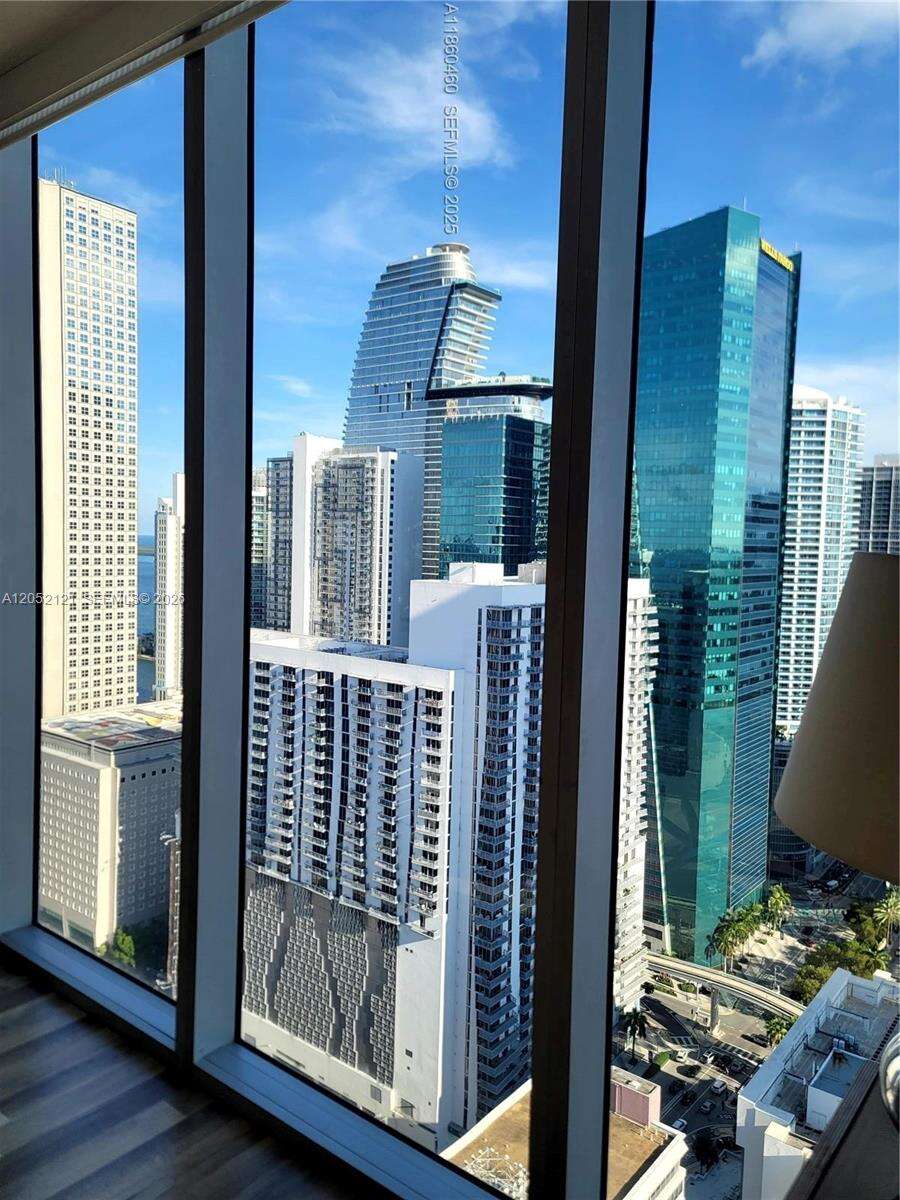 Centro at 151 1 St, Miami, FL 33131 - For Rent photo 1