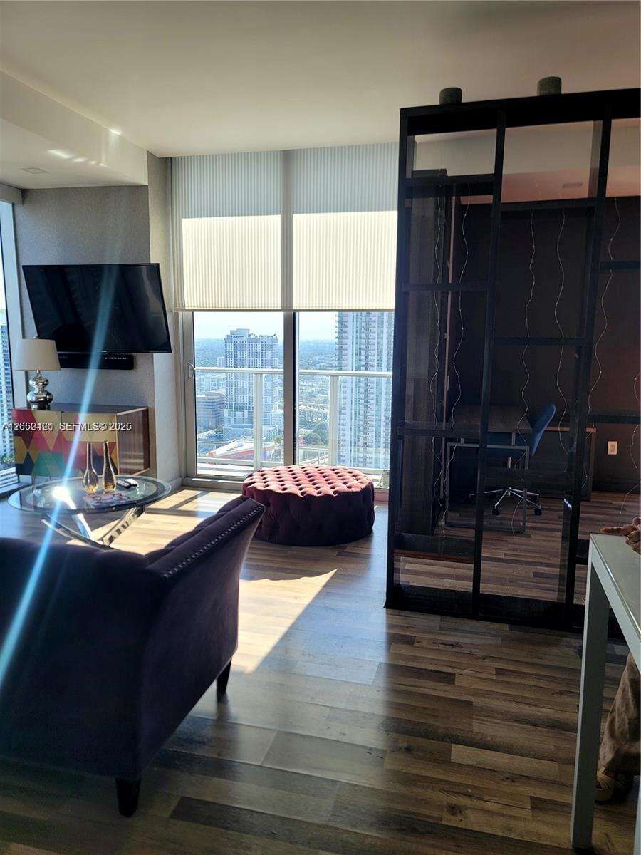 Centro at 151 1 St, Miami, FL 33131 - For Rent photo 13