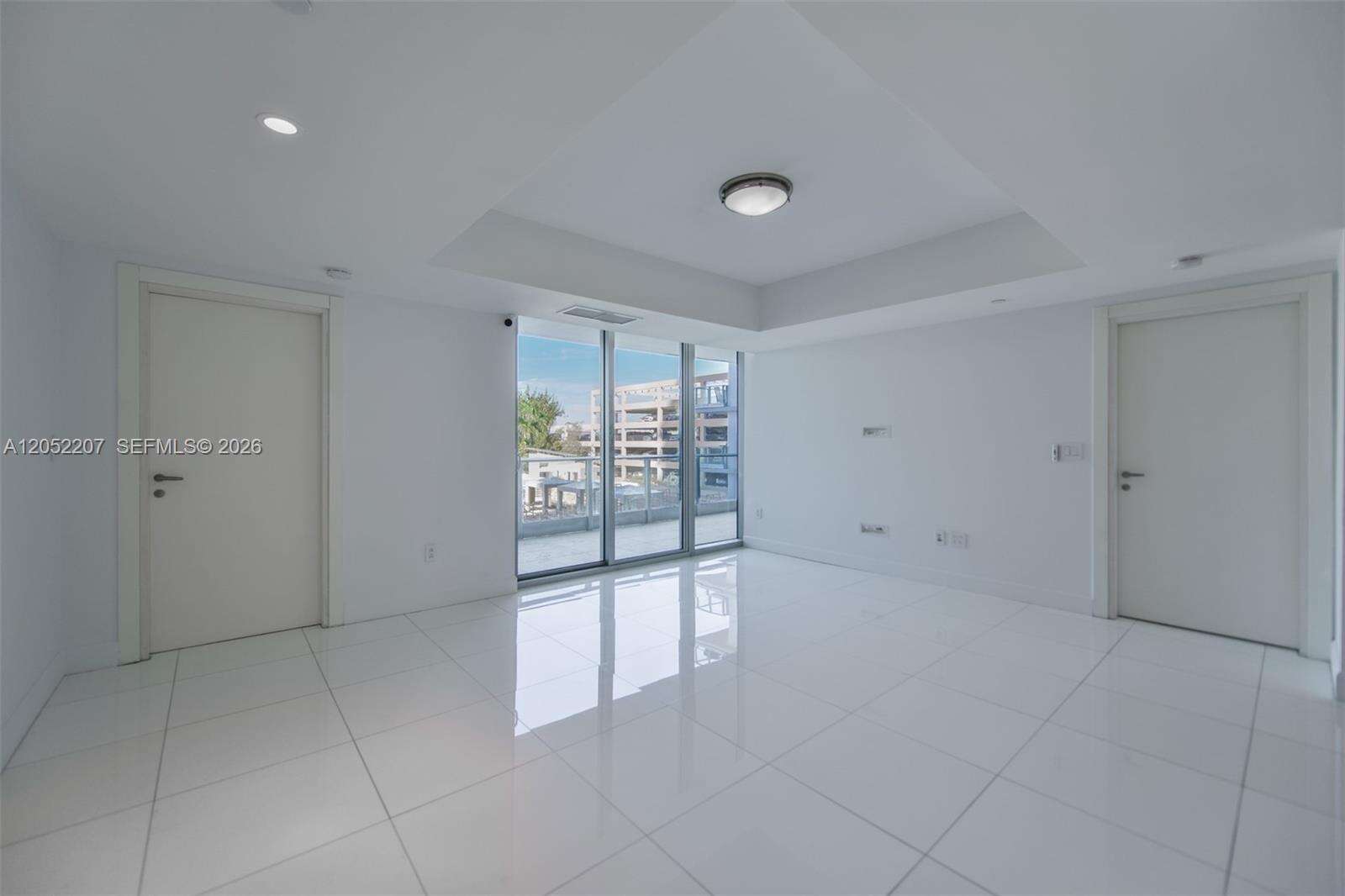 Grovenor House at 2627 Bayshore Dr, Miami, FL 33133 - For Rent photo 15