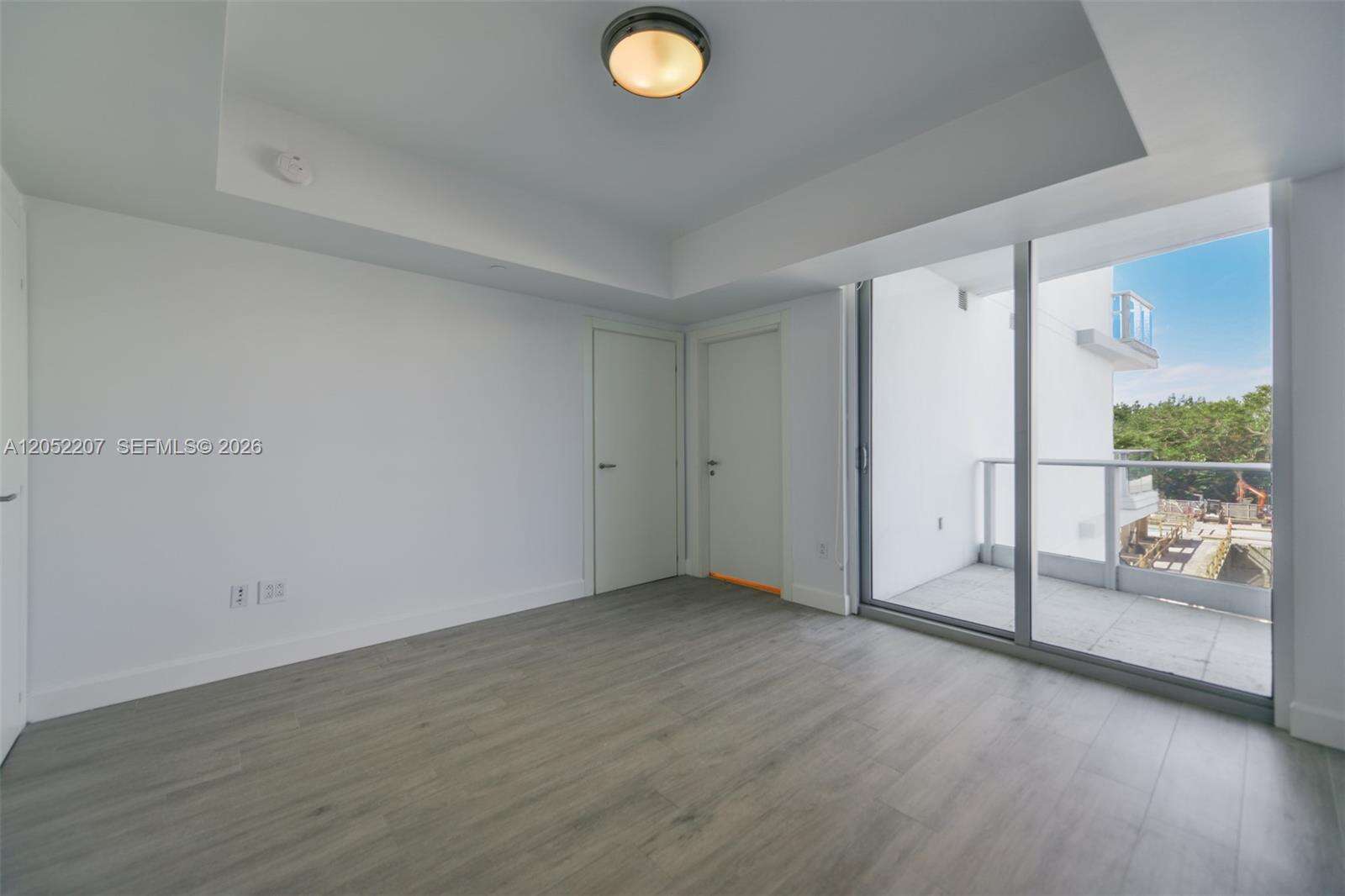 Grovenor House at 2627 Bayshore Dr, Miami, FL 33133 - For Rent photo 23