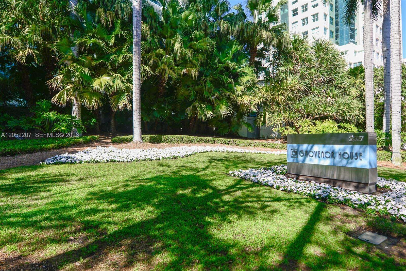 Grovenor House at 2627 Bayshore Dr, Miami, FL 33133 - For Rent photo 56