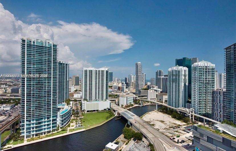 Rise Brickell at 88 7 St, Miami, FL 33130 - For Rent photo 2