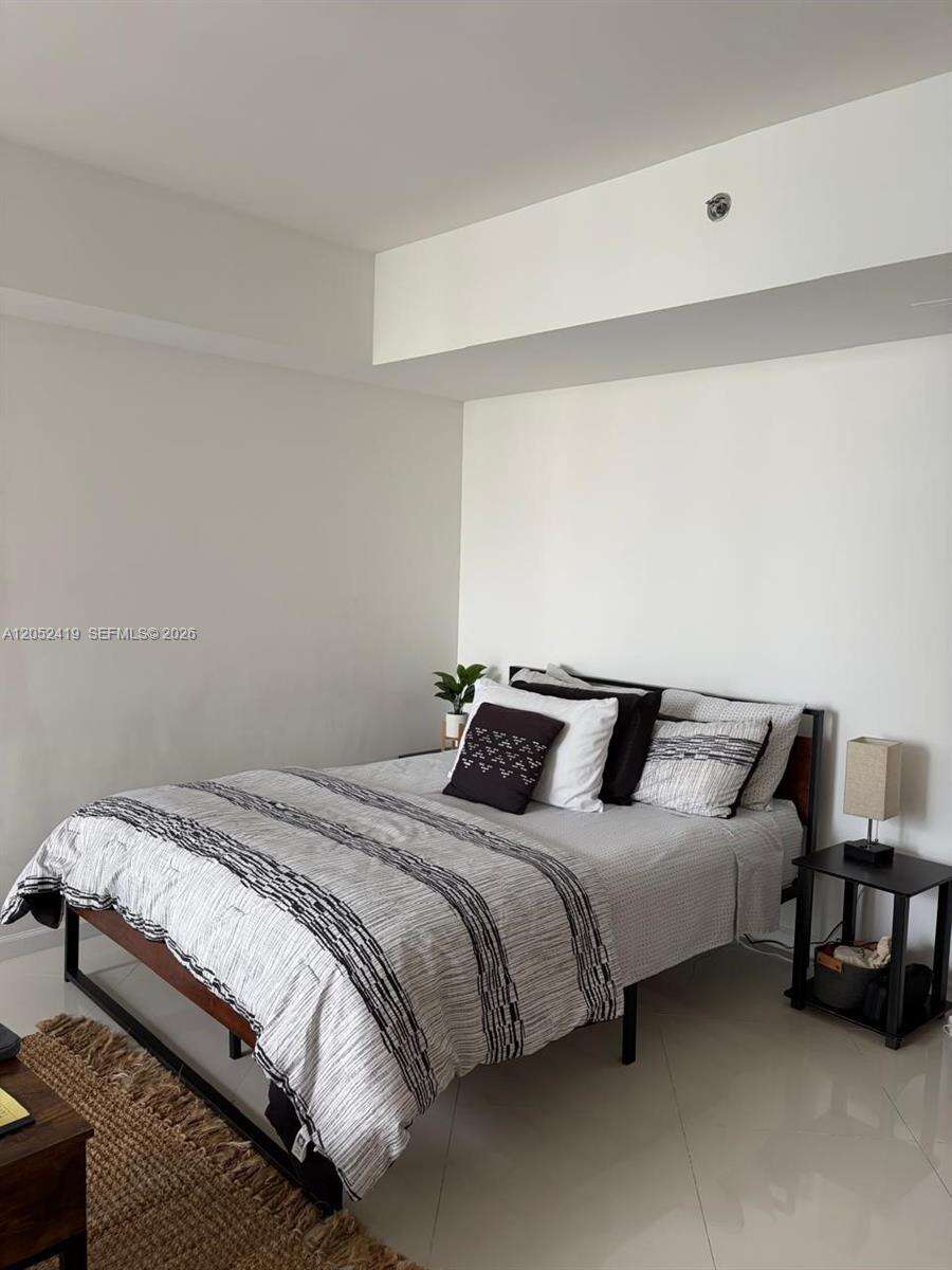 Icon Brickell 1 at 475 Brickell Ave, Miami, FL 33131 - For Rent photo 11