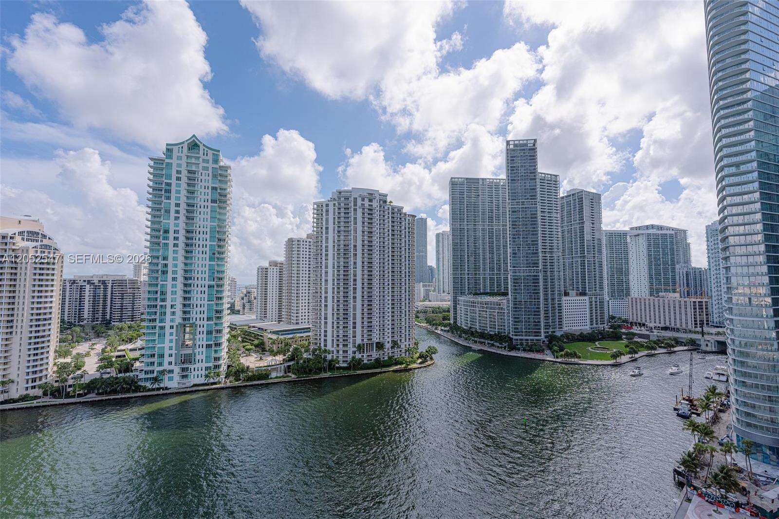 One Miami West at 325 Biscayne Blvd, Miami, FL 33131 - For Rent photo 2