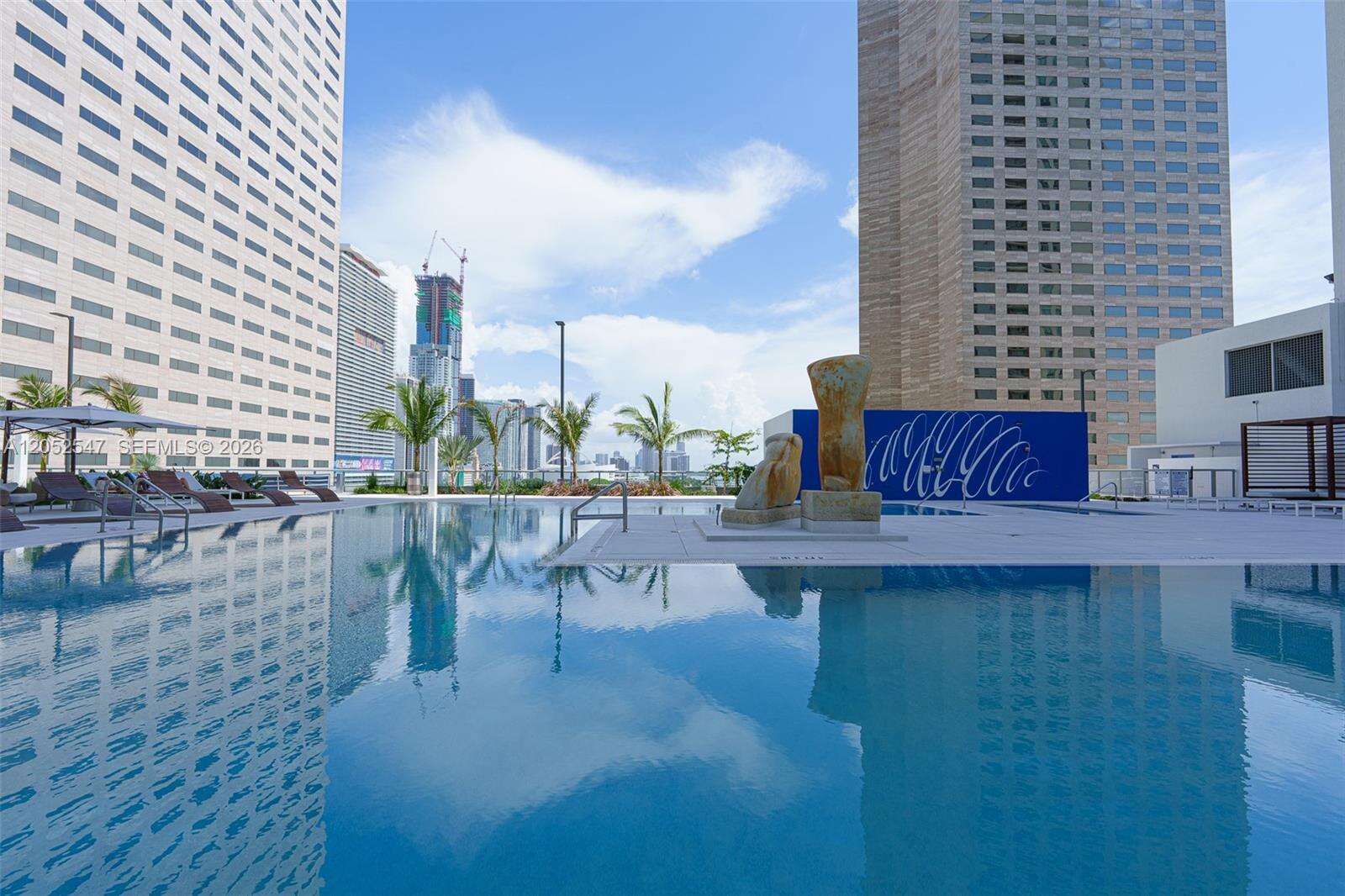 One Miami West at 325 Biscayne Blvd, Miami, FL 33131 - For Rent photo 27