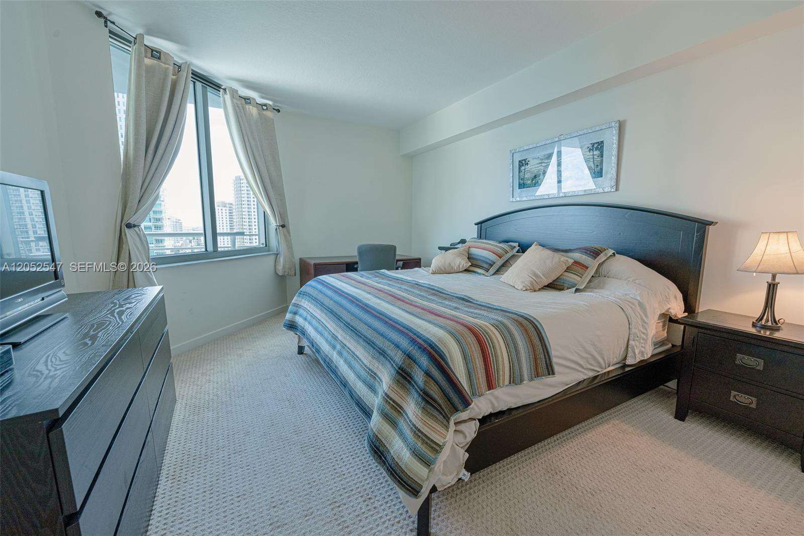 One Miami West at 325 Biscayne Blvd, Miami, FL 33131 - For Rent photo 7