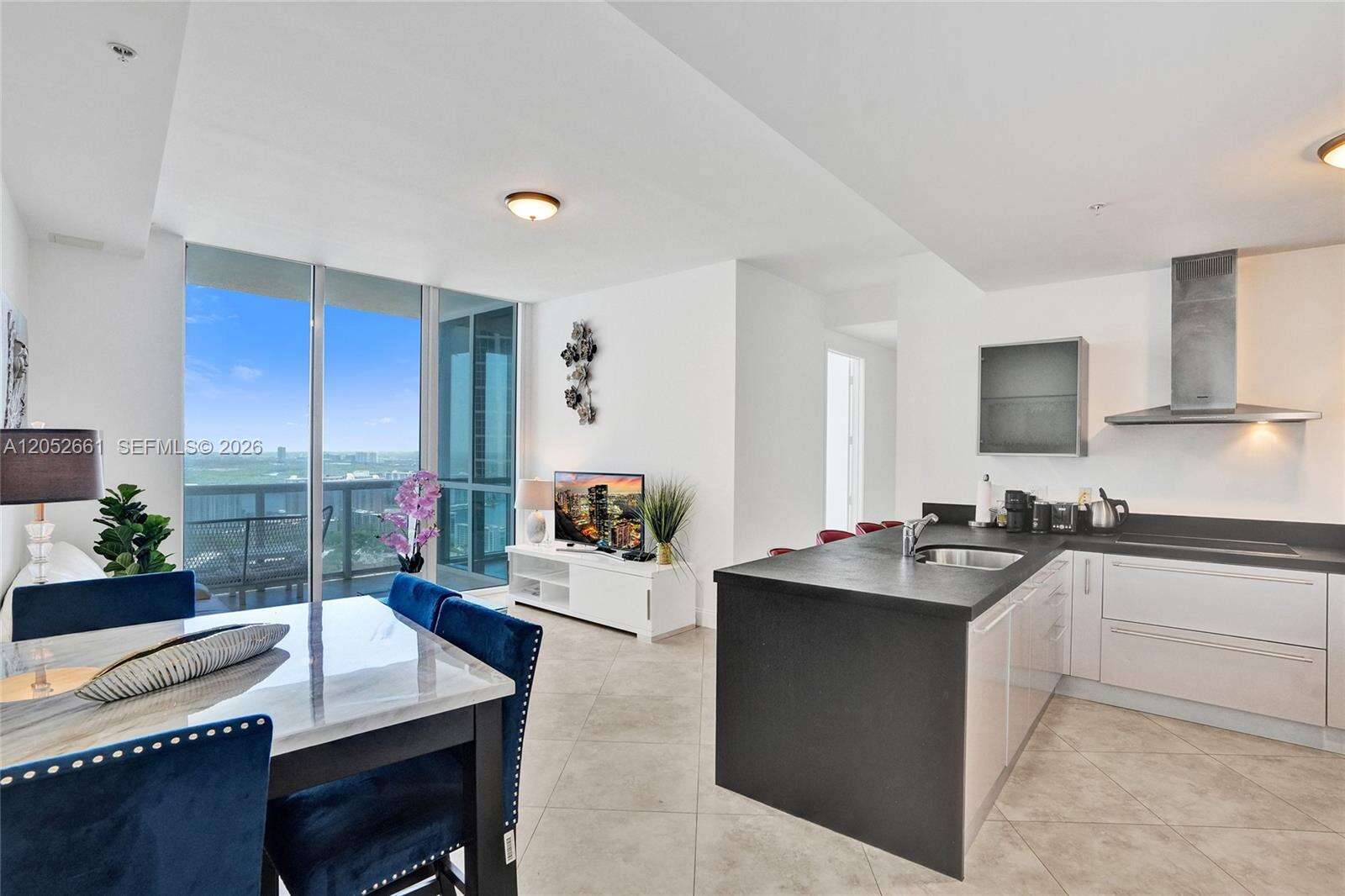 Trump Royale at 18201 Collins Ave, Sunny Isles Beach, FL 33160 - For Rent photo 2
