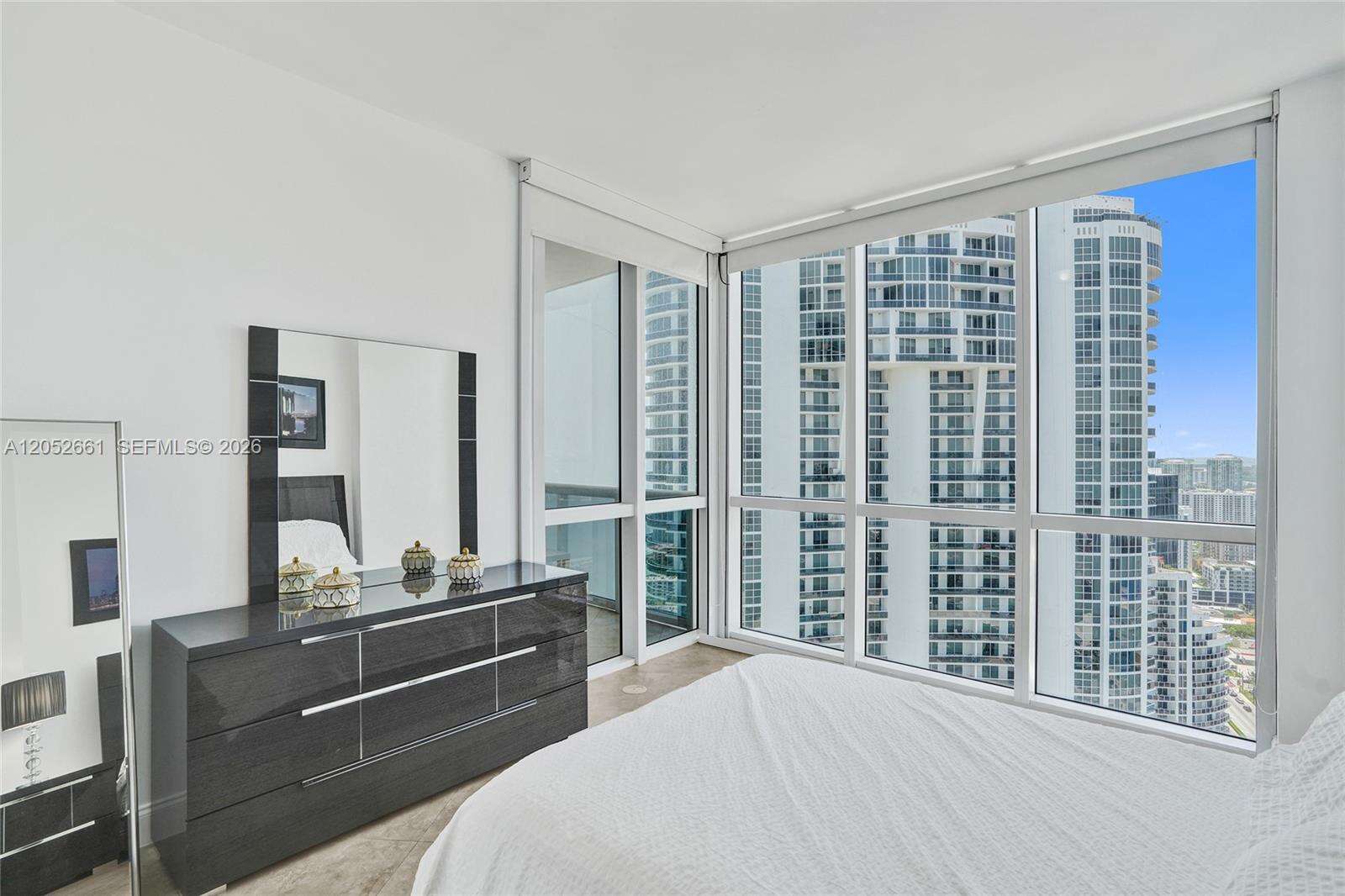 Trump Royale at 18201 Collins Ave, Sunny Isles Beach, FL 33160 - For Rent photo 15
