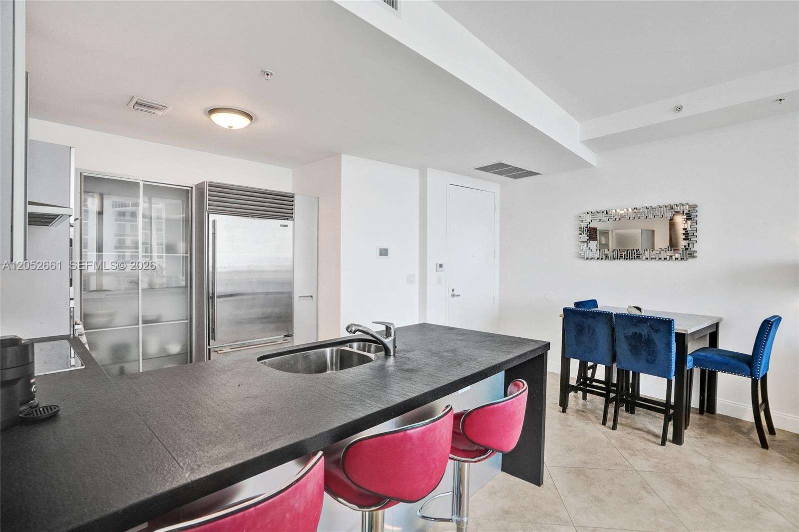 Trump Royale at 18201 Collins Ave, Sunny Isles Beach, FL 33160 - For Rent photo 4
