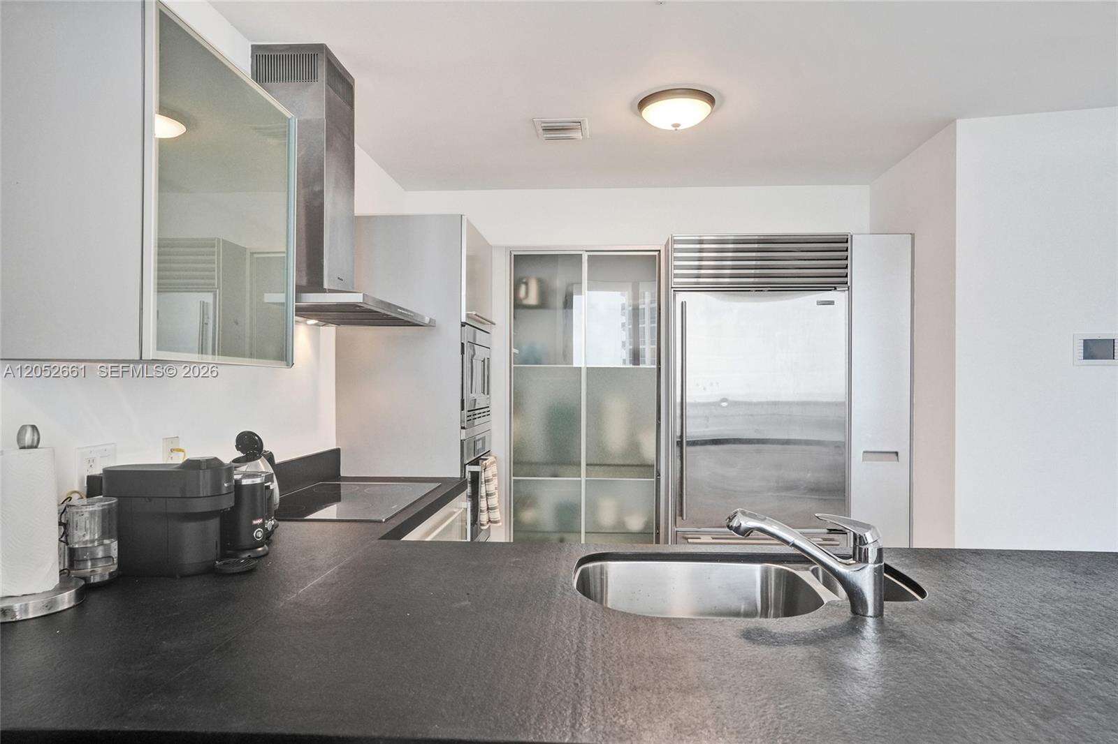Trump Royale at 18201 Collins Ave, Sunny Isles Beach, FL 33160 - For Rent photo 7