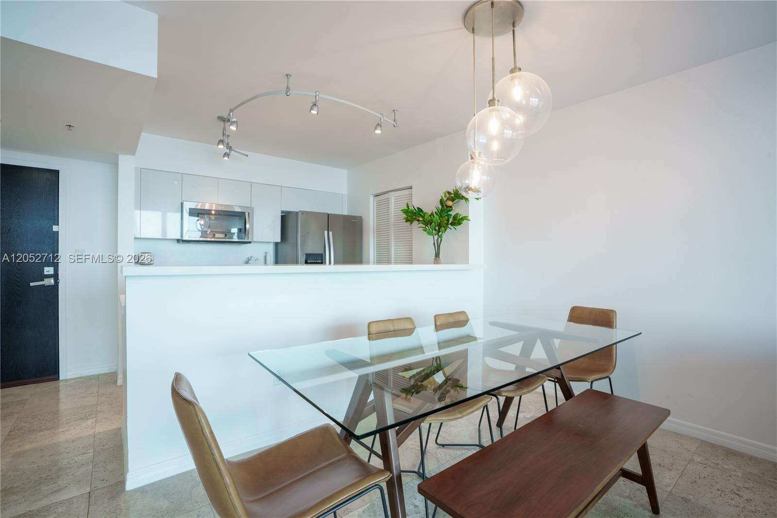 Yacht Club At Portofino at 90 Alton Rd, Miami Beach, FL 33139 - For Rent photo 11