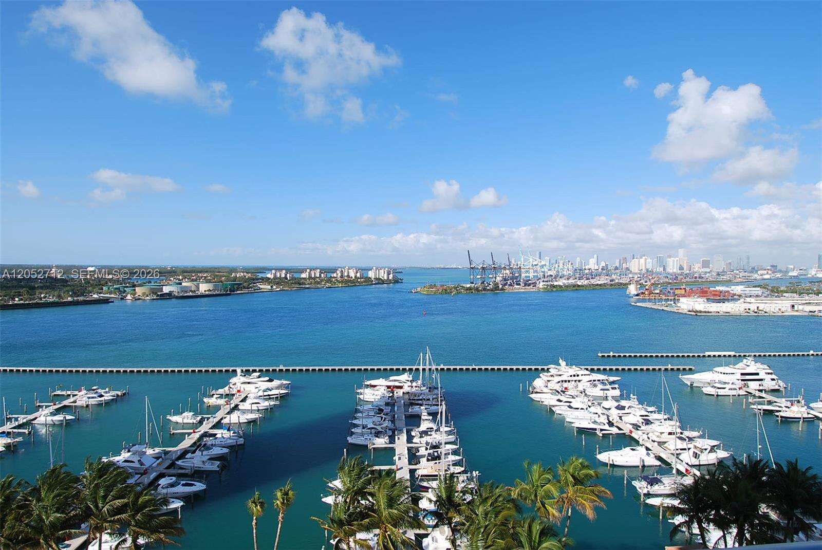 Yacht Club At Portofino at 90 Alton Rd, Miami Beach, FL 33139 - For Rent photo 4
