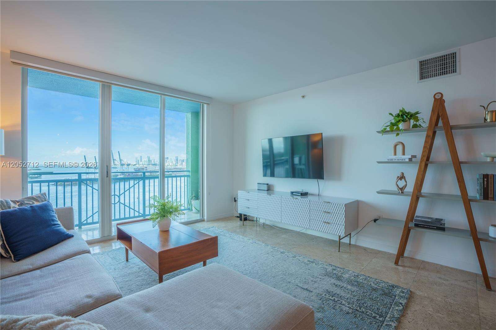 Yacht Club At Portofino at 90 Alton Rd, Miami Beach, FL 33139 - For Rent photo 7