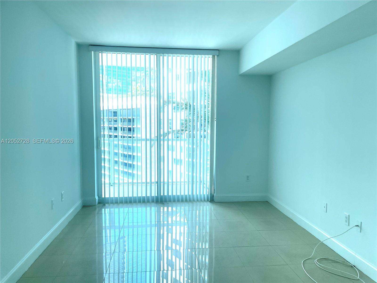 Emerald At Brickell at 218 14 St, Miami, FL 33131 - For Rent photo 9