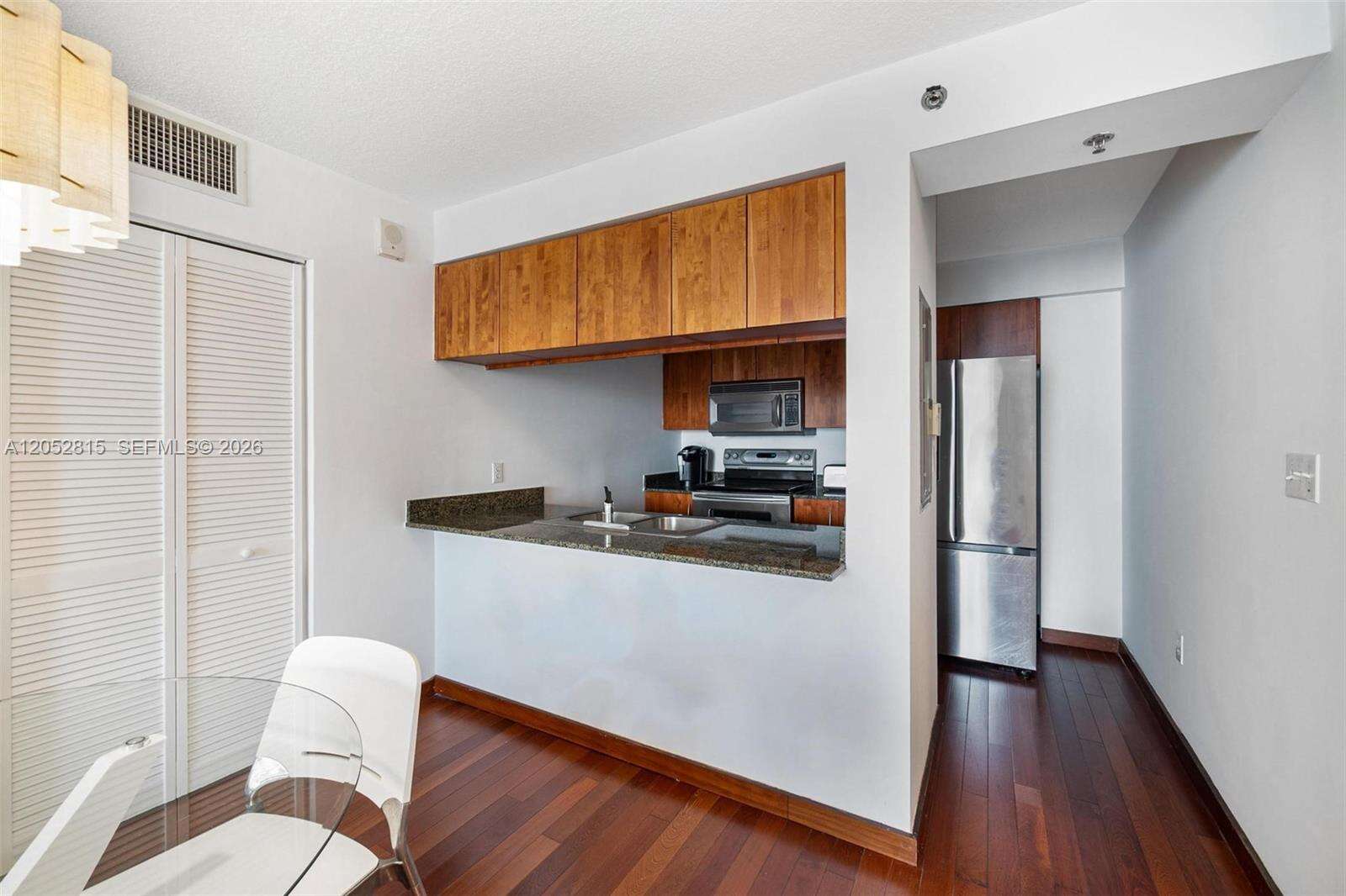 The Club At Brickell Bay at 1200 Brickell Bay Dr, Miami, FL 33131 - For Rent photo 7