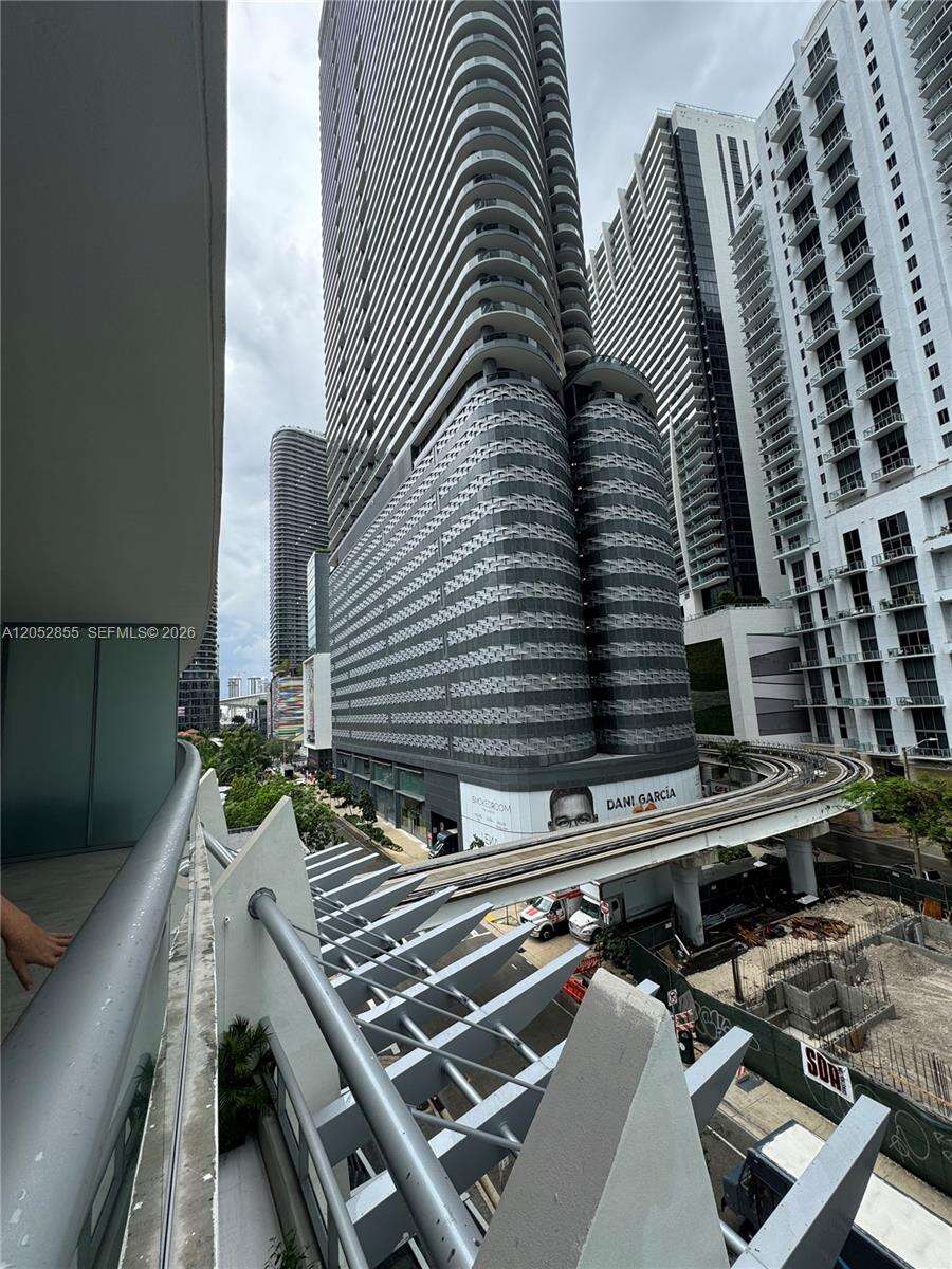 Millecento at 1100 Miami Ave, Miami, FL 33130 - For Rent photo 14