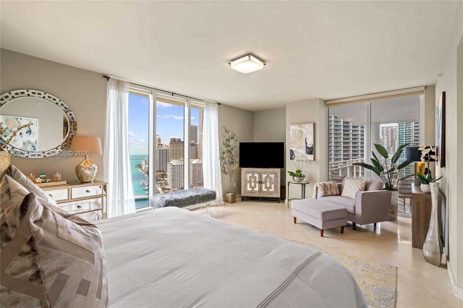 Carbonell at 901 Brickell Key Blvd, Miami, FL 33131 - For Rent photo 15