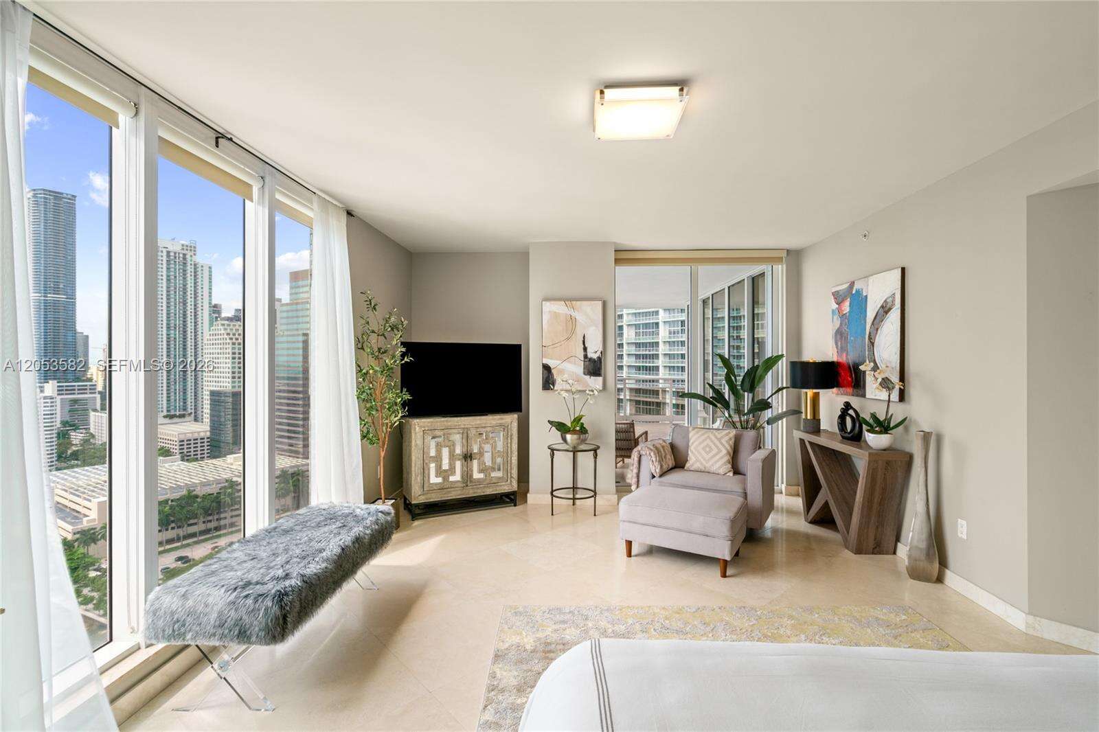 Carbonell at 901 Brickell Key Blvd, Miami, FL 33131 - For Rent photo 19