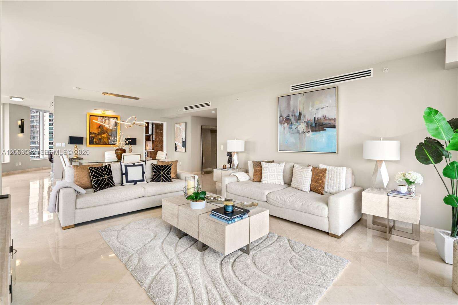 Carbonell at 901 Brickell Key Blvd, Miami, FL 33131 - For Rent photo 3