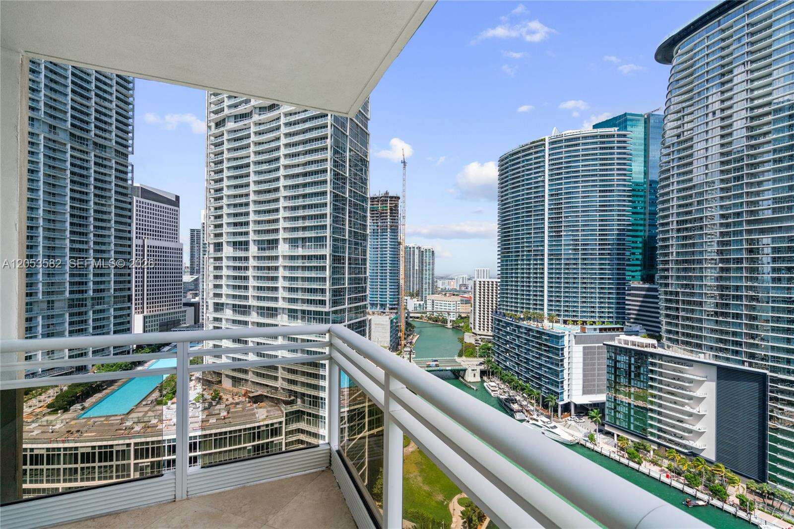 Carbonell at 901 Brickell Key Blvd, Miami, FL 33131 - For Rent photo 41
