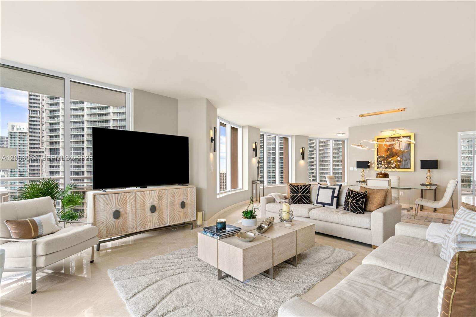 Carbonell at 901 Brickell Key Blvd, Miami, FL 33131 - For Rent photo 6