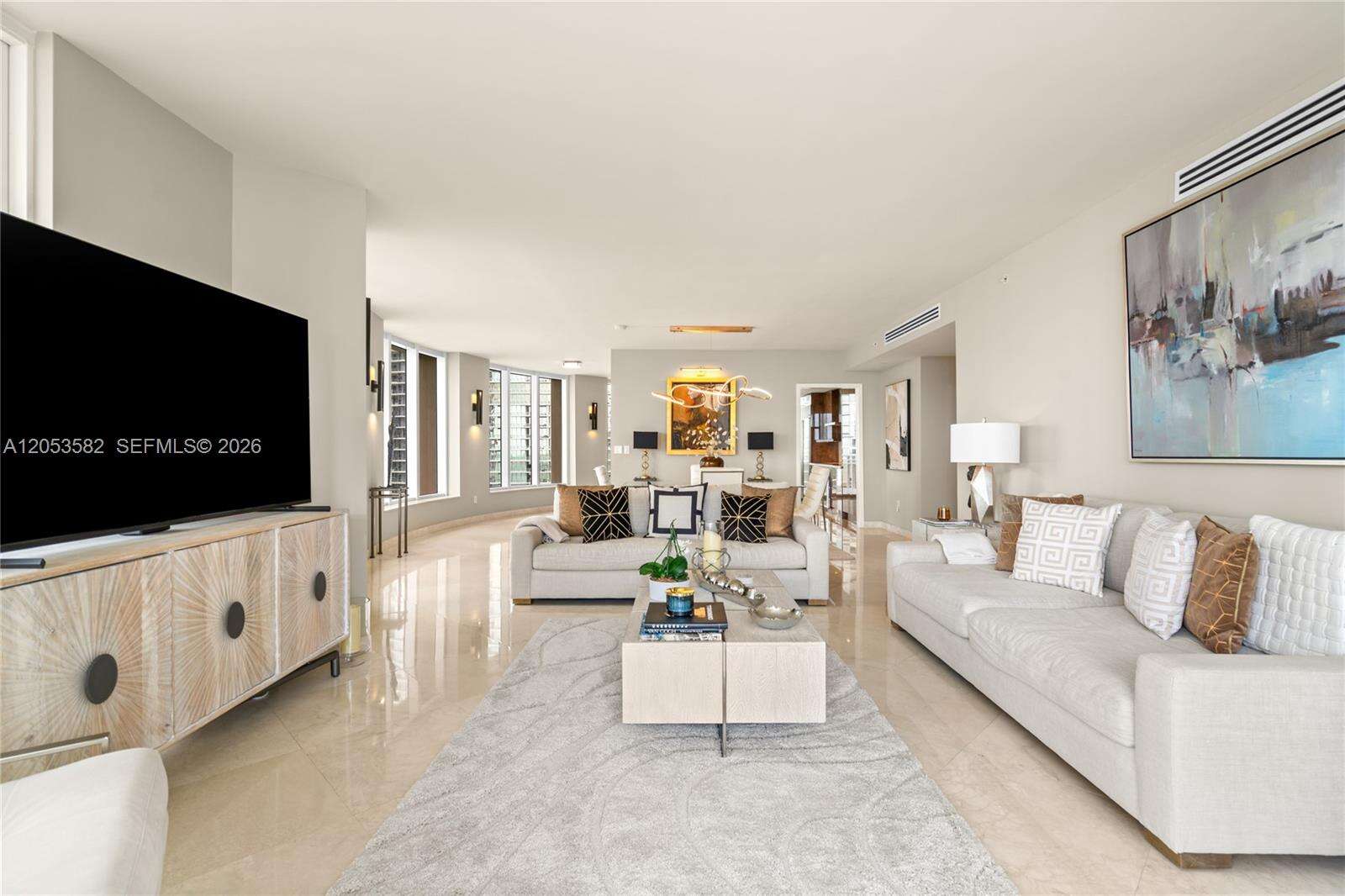 Carbonell at 901 Brickell Key Blvd, Miami, FL 33131 - For Rent photo 7