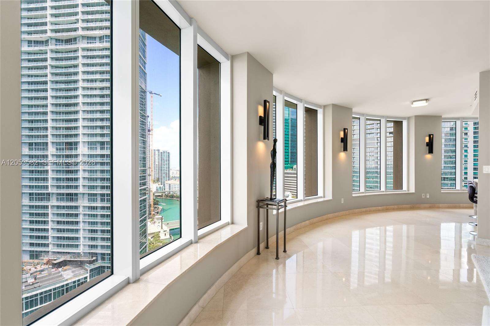 Carbonell at 901 Brickell Key Blvd, Miami, FL 33131 - For Rent photo 64