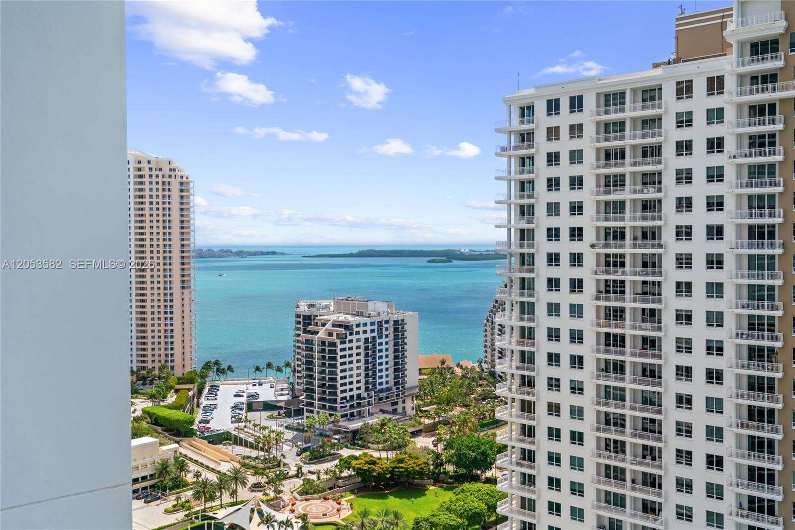 Carbonell at 901 Brickell Key Blvd, Miami, FL 33131 - For Rent photo 70
