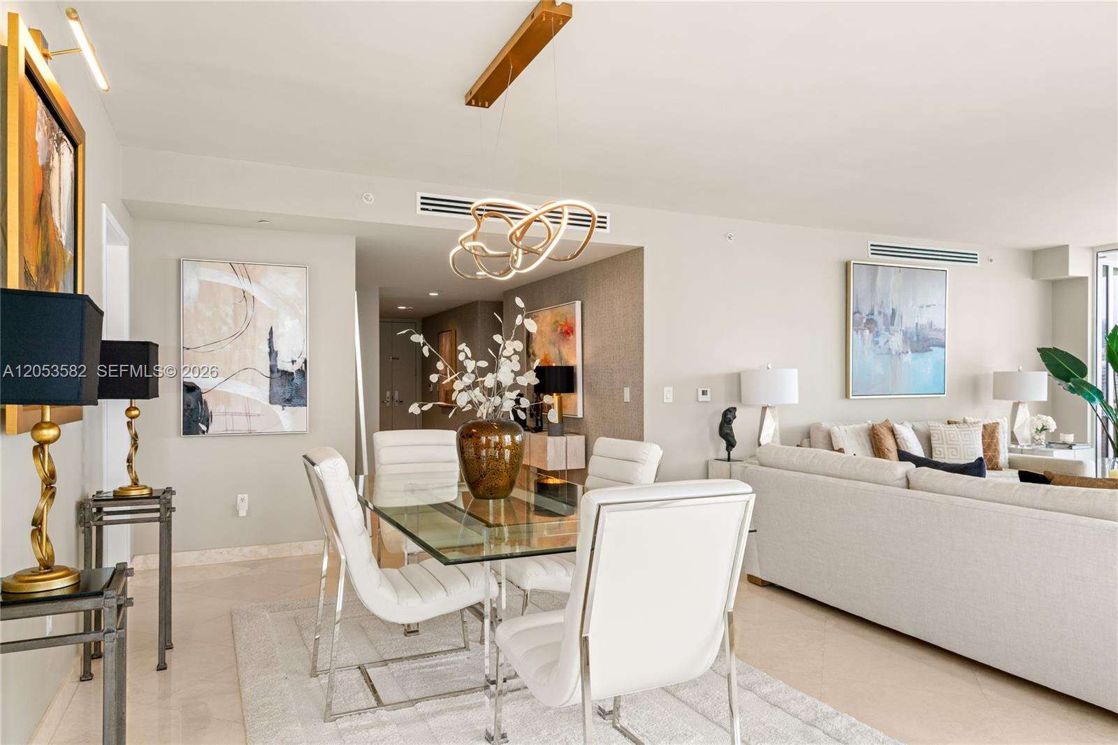 Carbonell at 901 Brickell Key Blvd, Miami, FL 33131 - For Rent photo 9